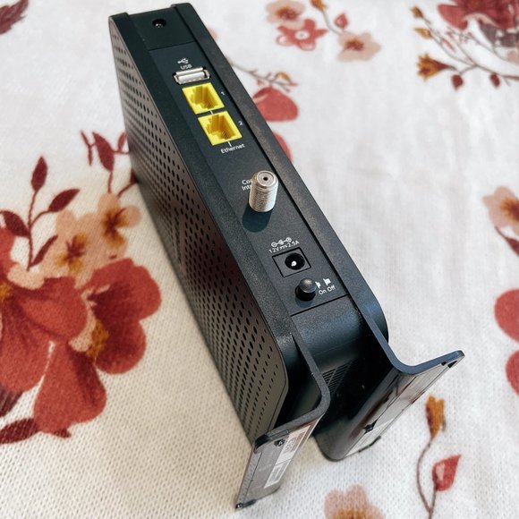 [Bundle]NETGEAR WiFi Cable Modem Router + Extender - Picture 3 of 8